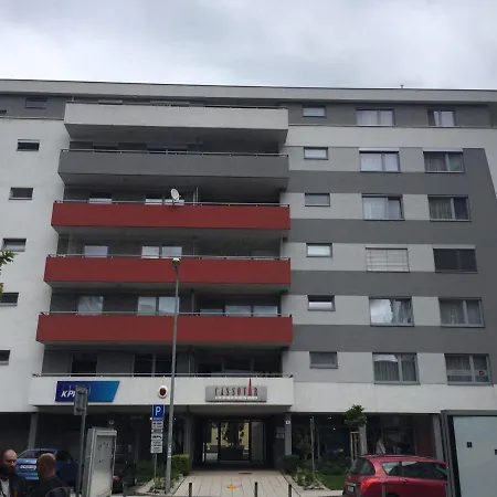 Cassovar Apartment